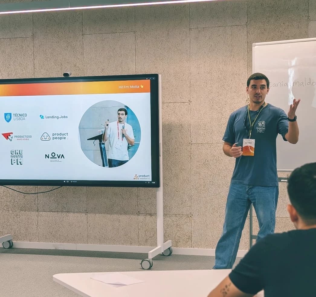 João Moita leading a product workshop